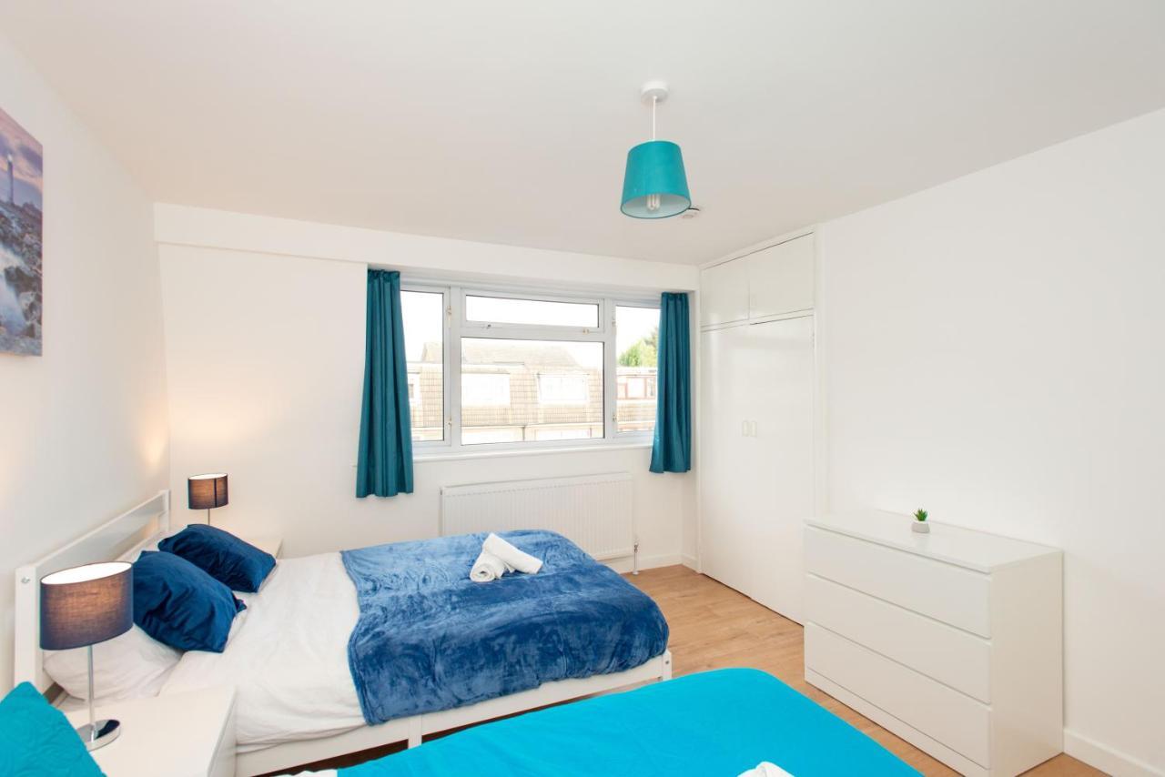 Stunning Four Bedroom House Close To Excel, O2 & Central London With Free Parking 外观 照片